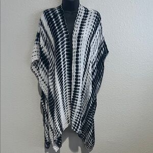 Monochrome Tie-Dye Shawl/Cover Up